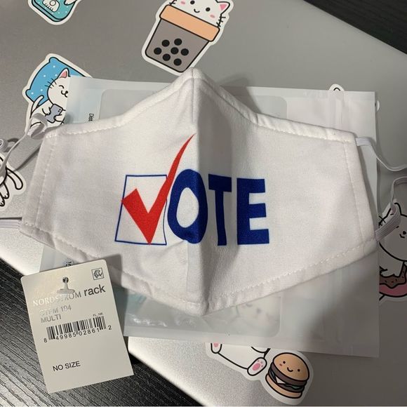 NEW Nordstrom Chick Tweak Vote Face Mask - Picture 1 of 4